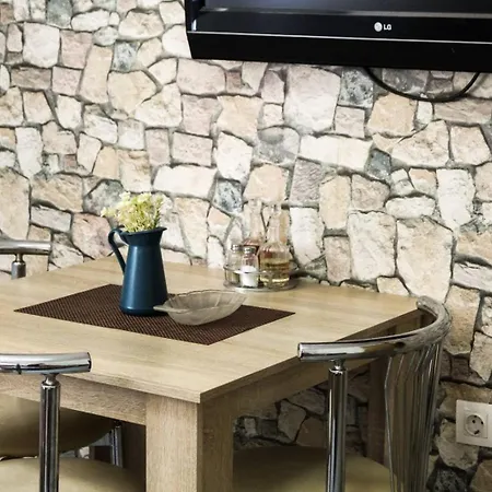 Ajla Apartment *
